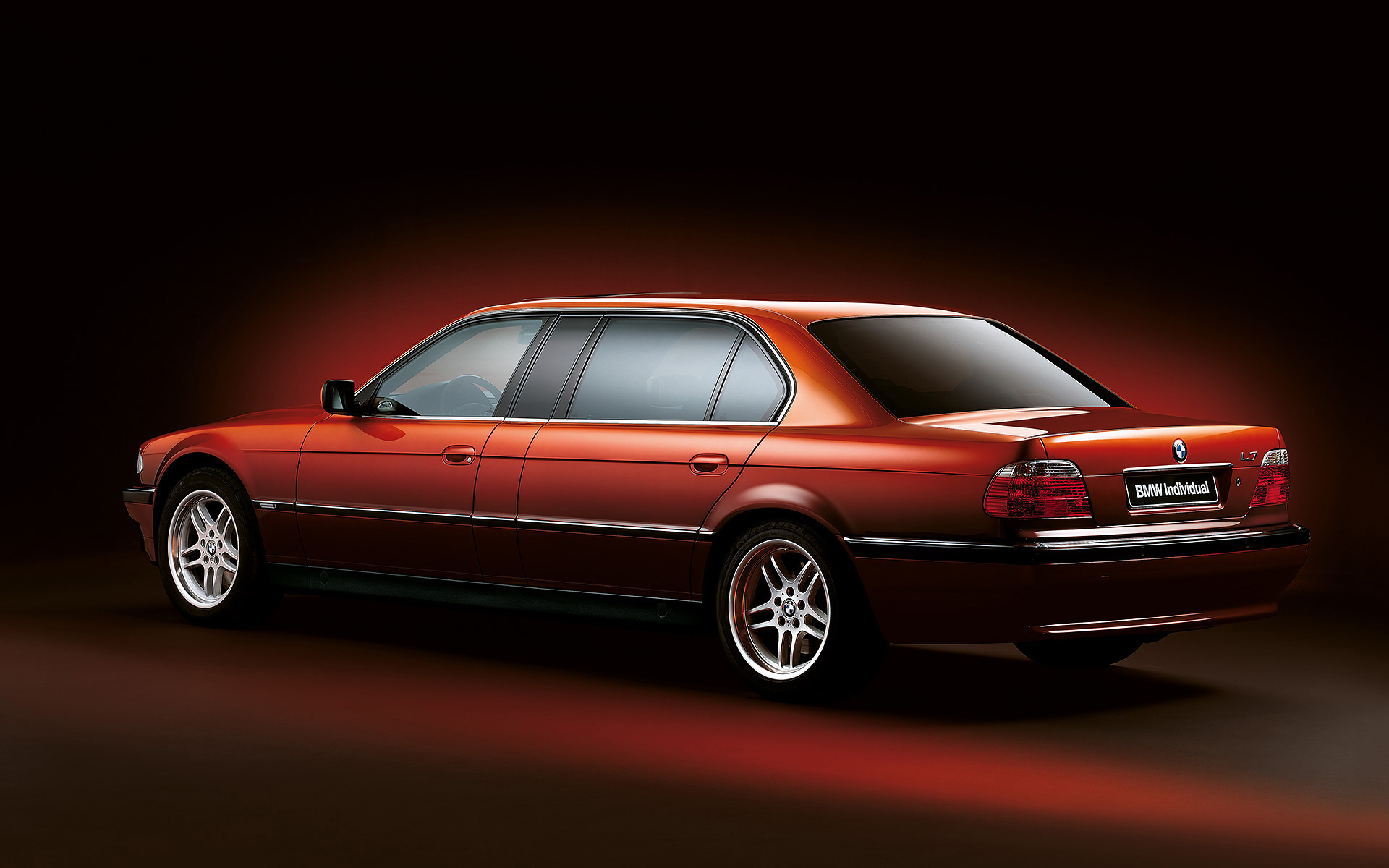 BMW Individual 750iLA L7 Karl Lagerfeld E32 1992 vue trois quarts arri&egrave;re